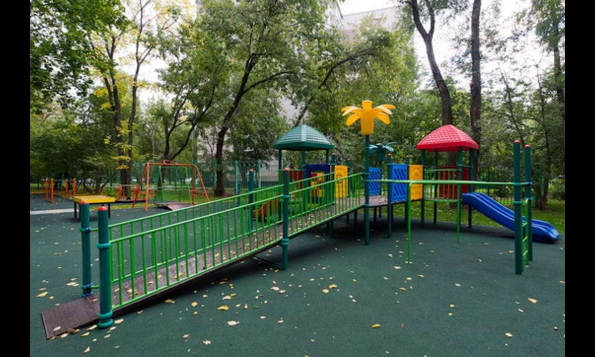 Детская площадка "Лучик детства" на эко-ферме "Березино"