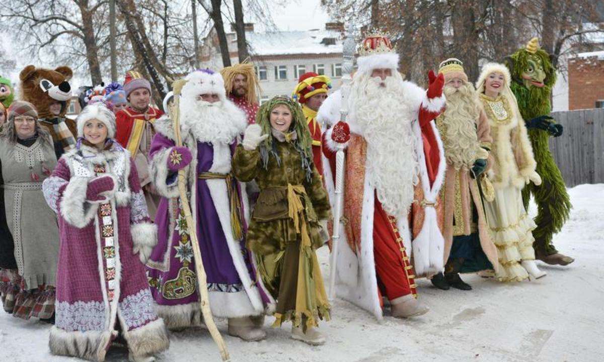 Главная ёлка Удмуртии "Приключения Деда Мороза и Тол Бабая" 