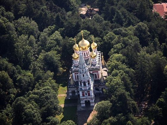 Восстановление русского воинского кладбища на Шипке