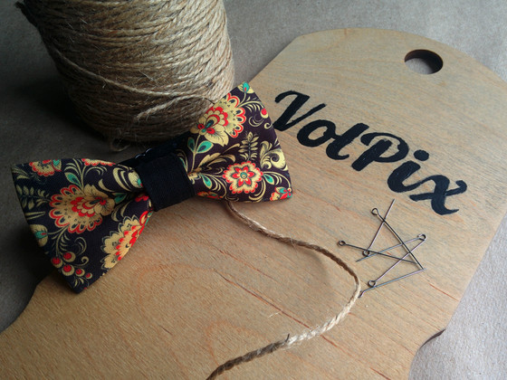 Яркие эксклюзивные галстуки- бабочки Volpix.